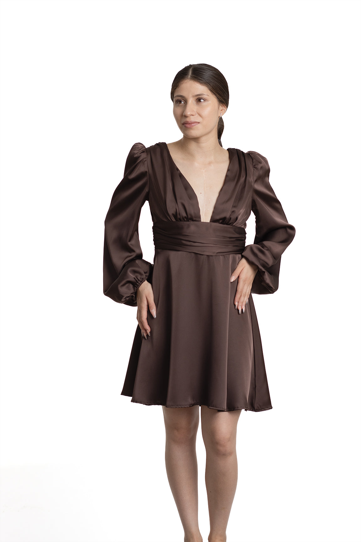 VESTIDO CORTO CHOCOLATE