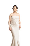 VESTIDO LARGO NUDE MOÑO