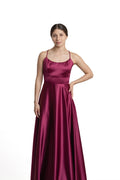 VESTIDO LARGO TINTO UVA
